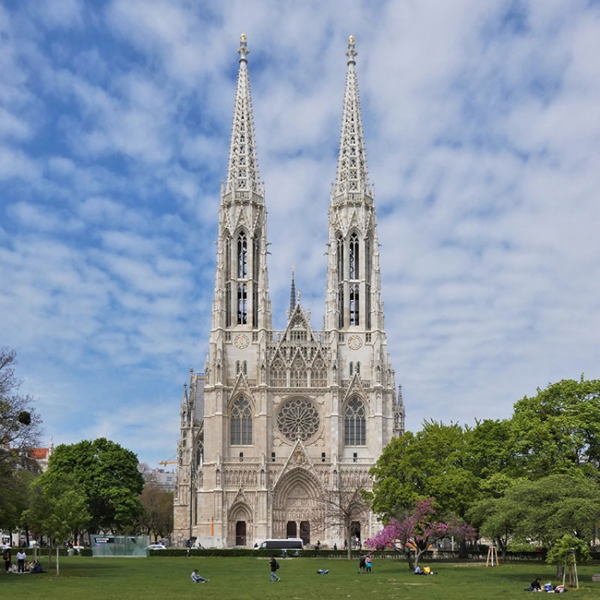DER RINGSTRASSENDOM: DIE VOTIVKIRCHE
